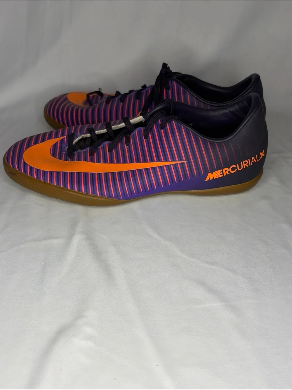 Nike Men’s Purple & Orange Mercurial Indoor Training Shoes